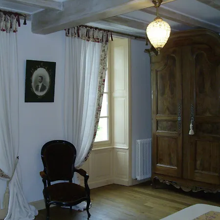 D'hotes - Domaine De Berthegille Ξενοδοχείο