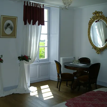 D'hotes - Domaine De Berthegille *